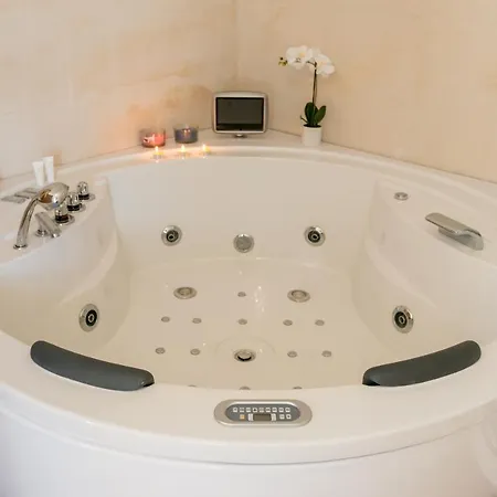 Апартаменты Excelsio Luxury Haeven Private Spa